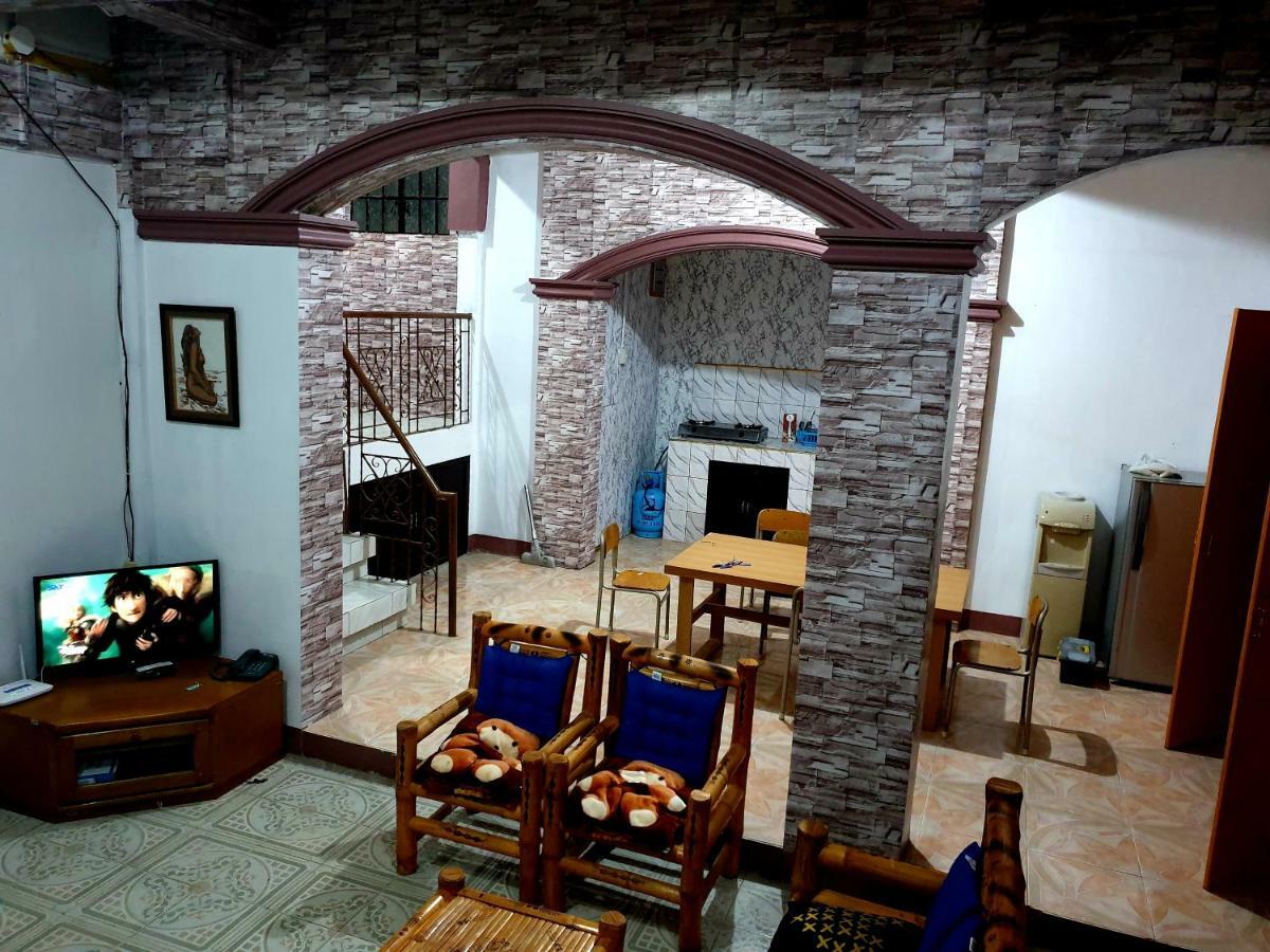 Traditional Filipino Transient House And Huts Near 100 Islands Wharf Alaminos Exterior photo